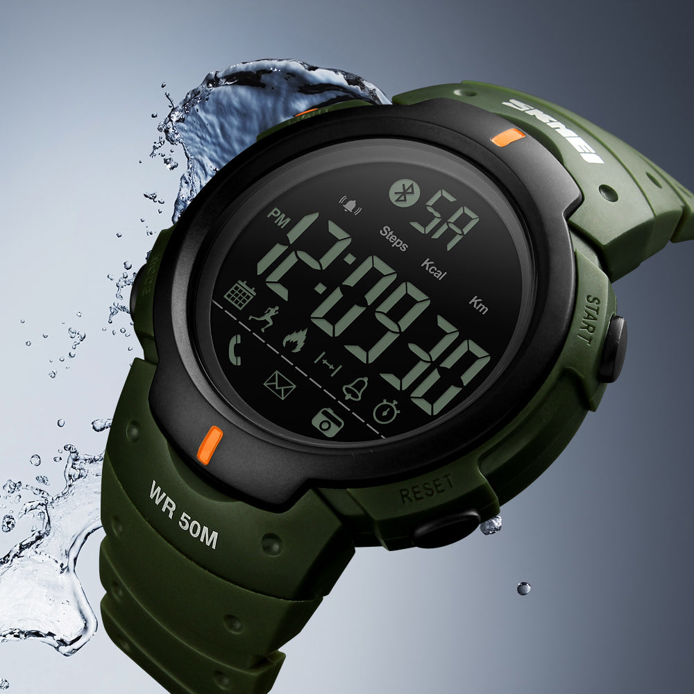 Water-Resistant Design
"Our waterproof watch features a robust seal and water-resistant materials, withstanding depths up to [specify depth] meters. It’s perfect for swimming, diving, and daily wear."